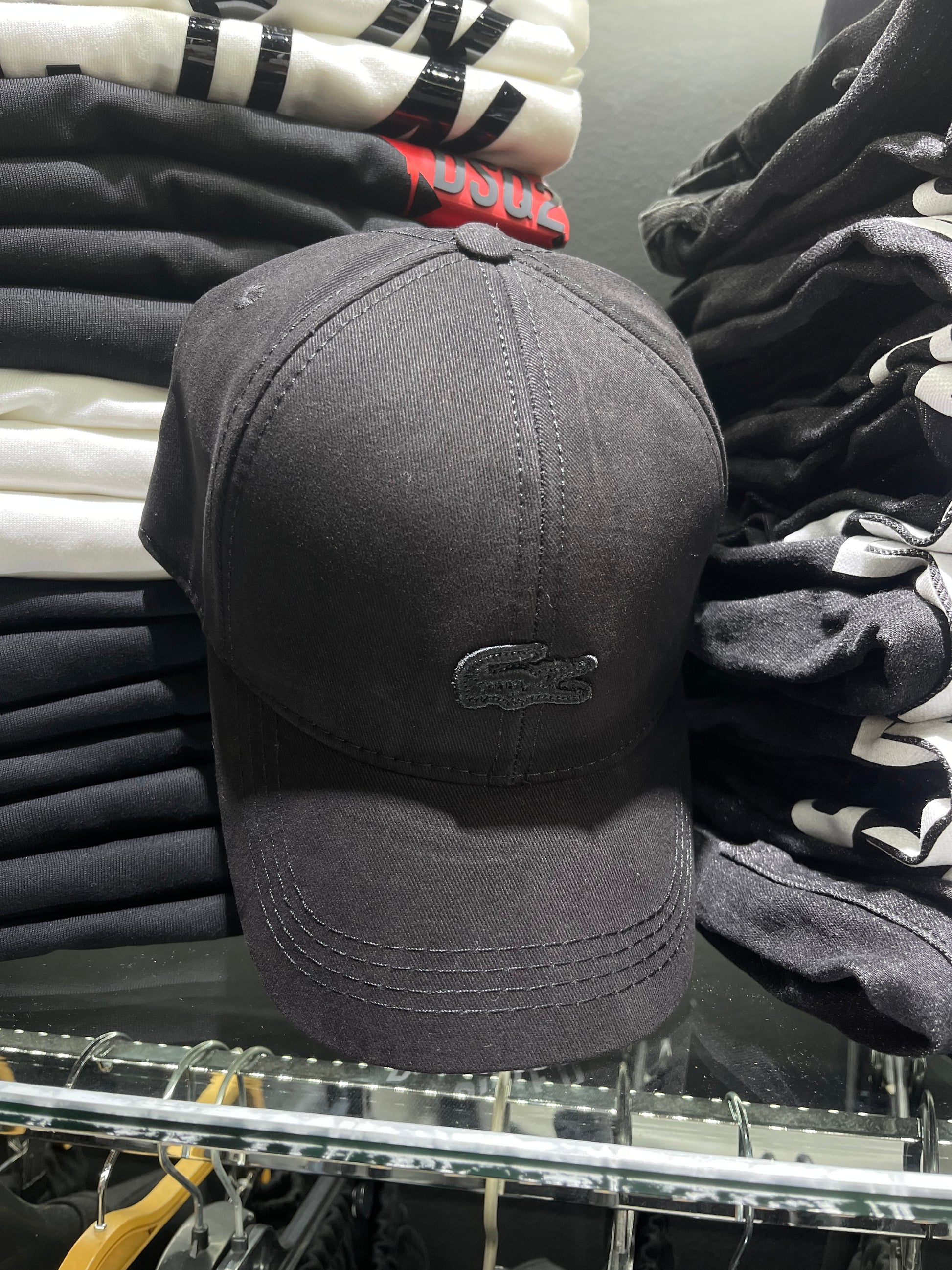 Lacoste μαύρο-μαύρο