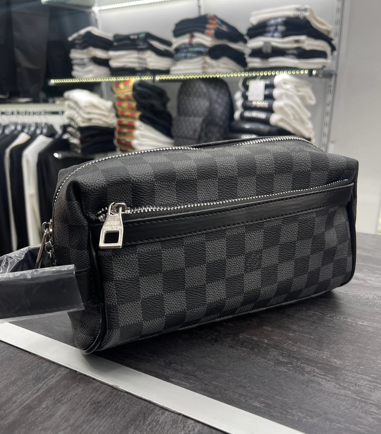 Louis Vuitton damier